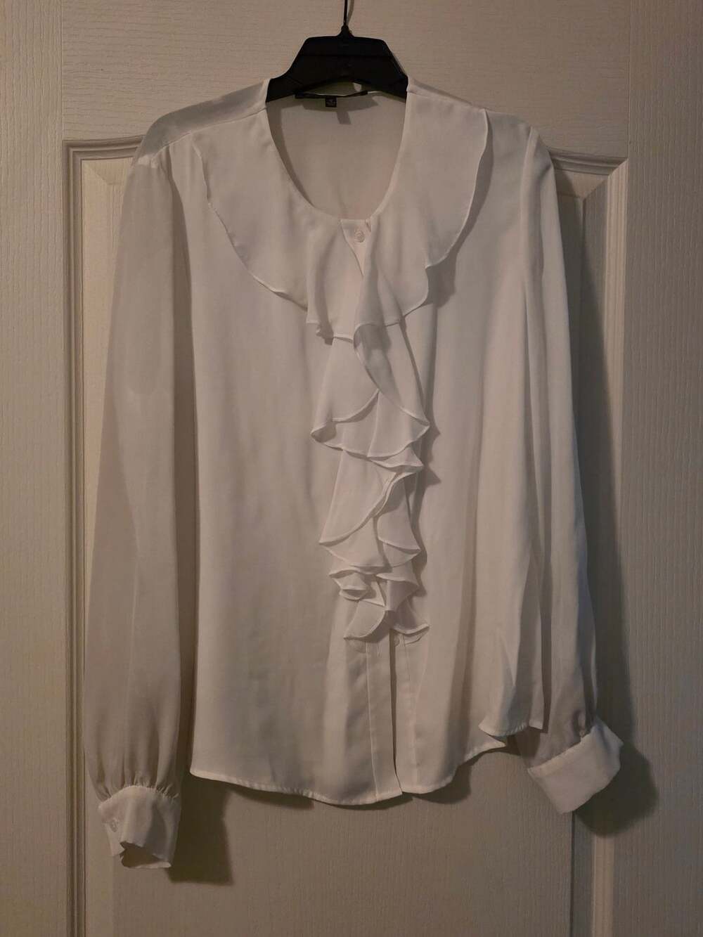 Anne Klein Suit White Long Sleeve Ruffle Collar Button-Down Blouse Size 12